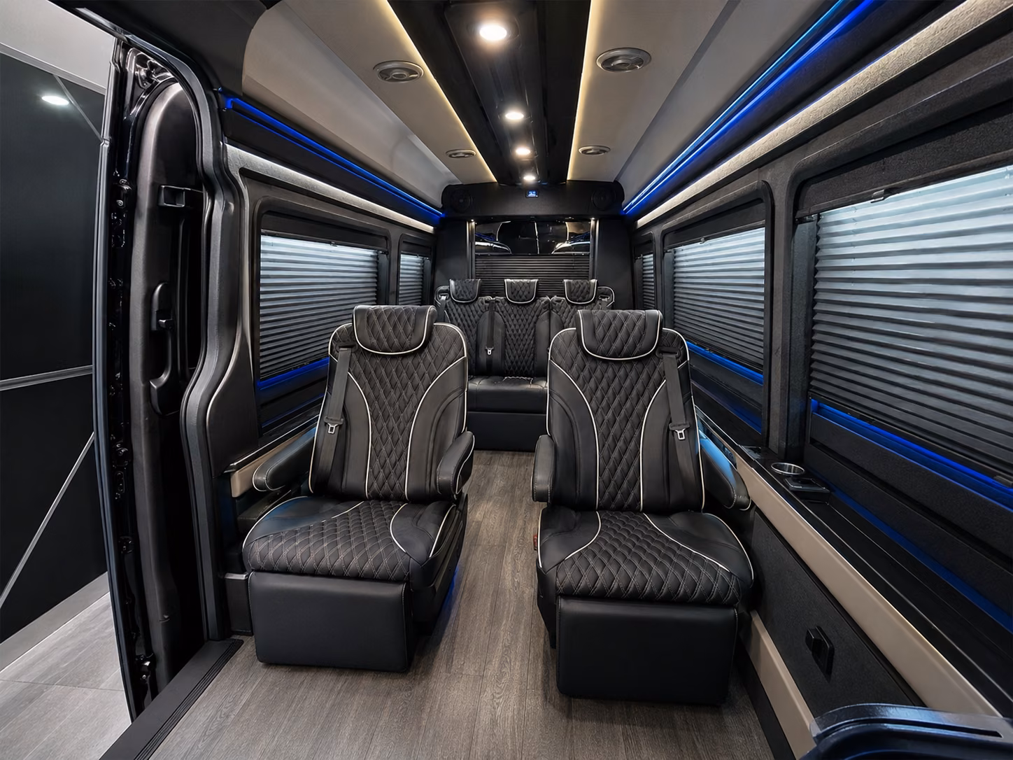 bakersfield airport shuttle buses for employees