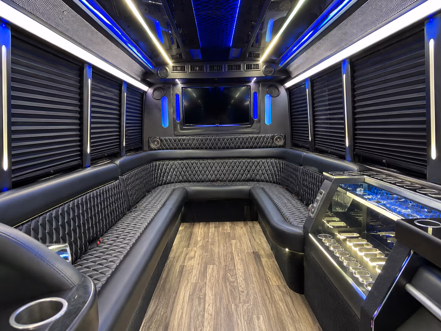 bakersfield corporate retreat shuttle bus rentals